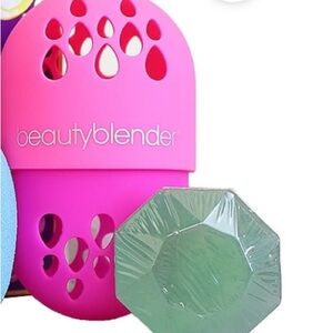 Beautyblender Just Encase Blend & Defend (partial- Cleanser and Defender only)